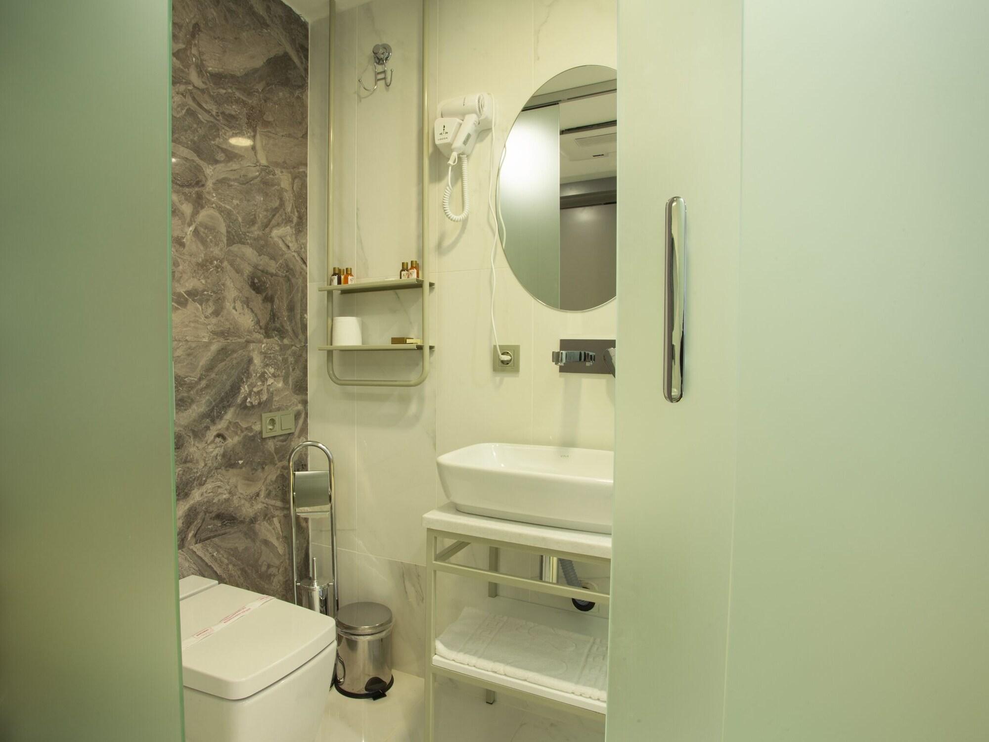 Taksim Hotel V Plus Istanbul Eksteriør billede